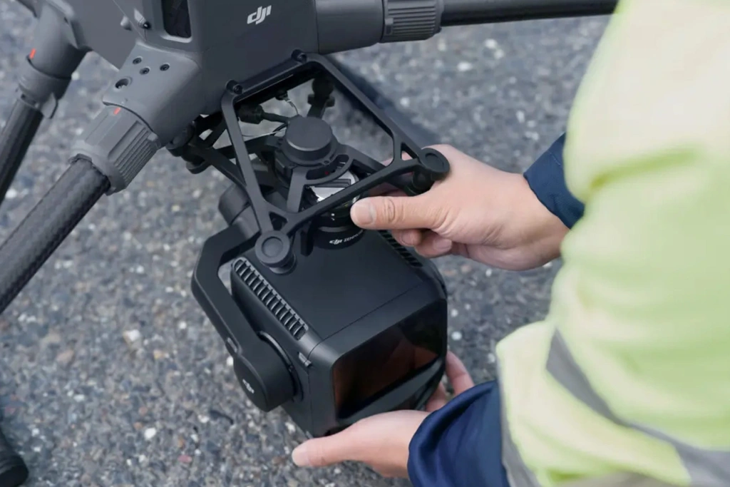 Mounting the DJI Zenmuse L3 on the Matrice 400