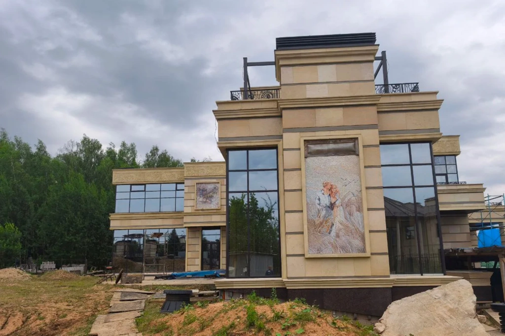 Building on the surveyed site